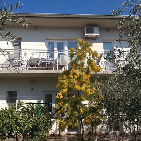 Oliva Appartement *